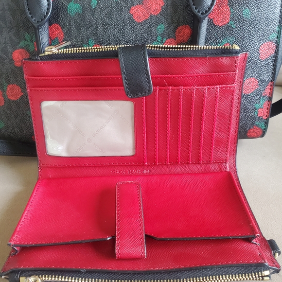 MICHAEL KORS Black and Red Floral Purse/Shoulder Bag & Matching Wallet - Picture 7 of 8